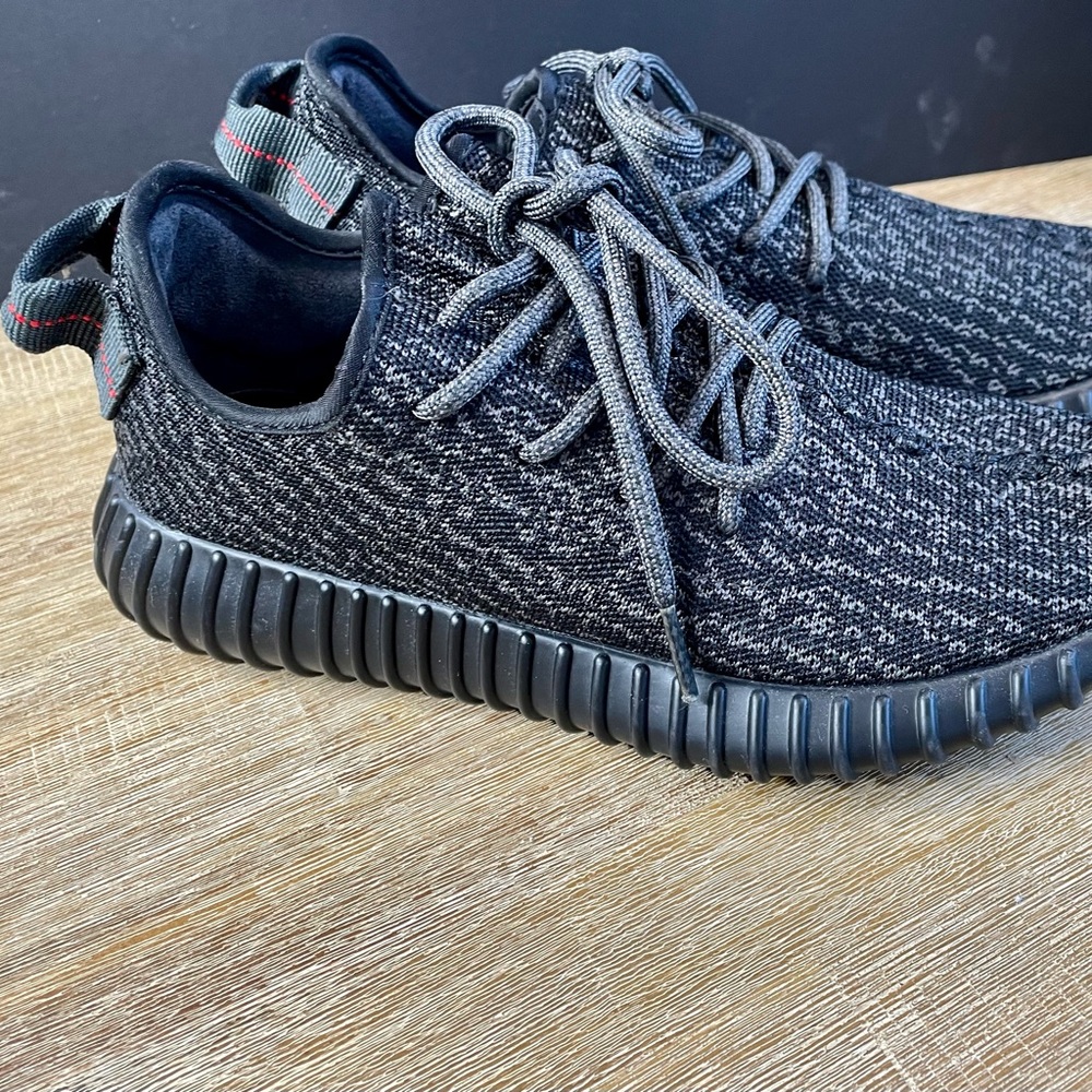 Yeezy Boost Sneakers Black-used